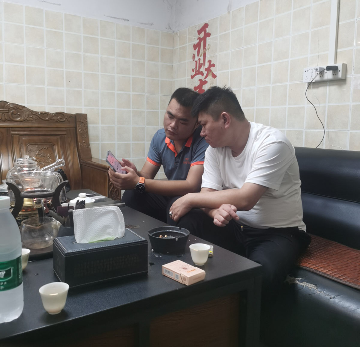 甲乙丙丁横栏汽配服务站盛大开业! 甲乙丙丁横栏汽配服务站盛大开业!